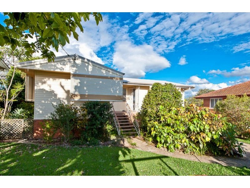 33 Montclair Street, Aspley QLD 4034