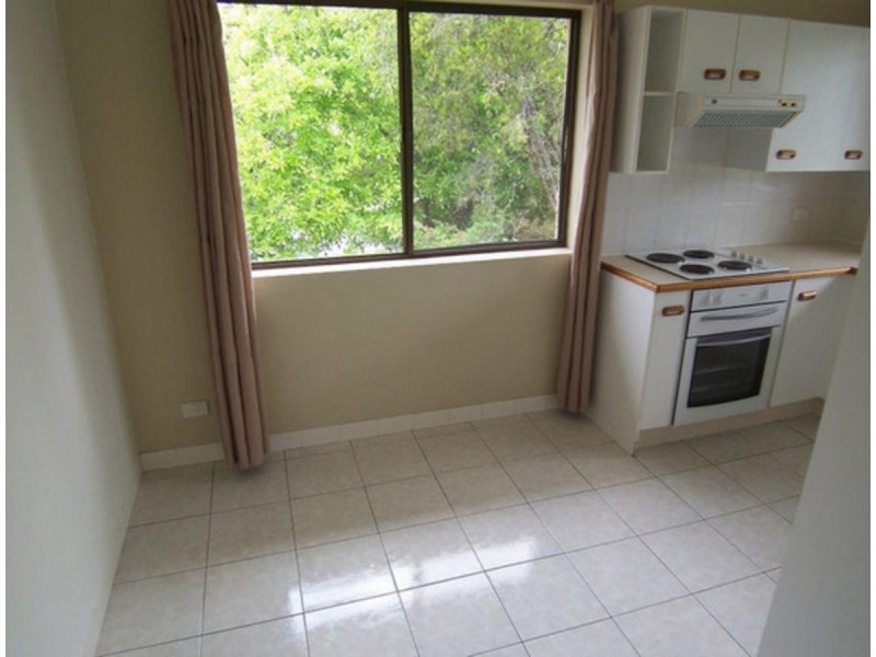 4/87 Farnell Street, Chermside QLD 4032