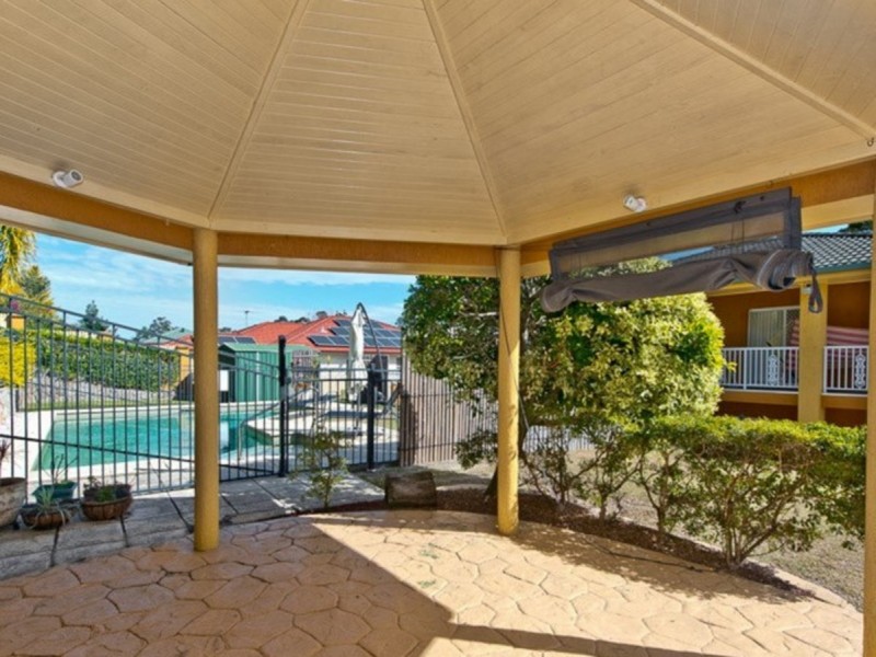 103 Saturn Crescent, Bridgeman Downs QLD 4035