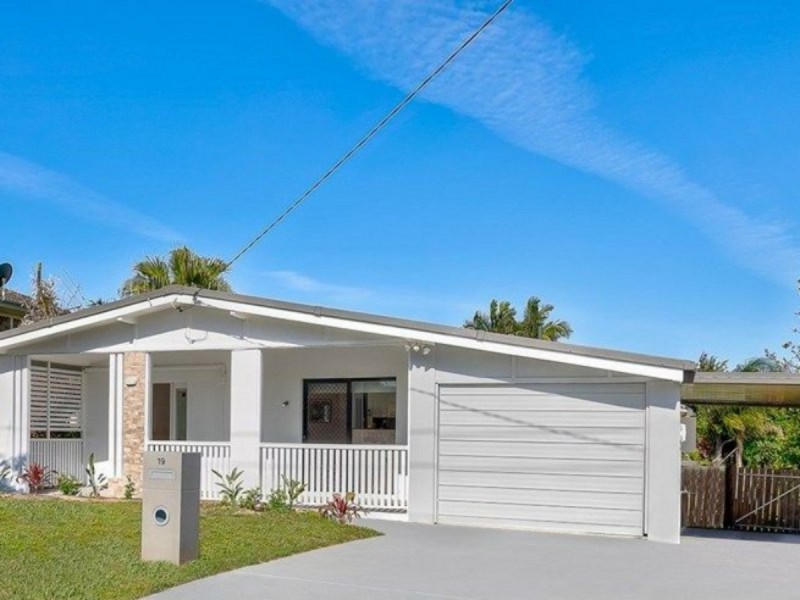 19 Kilburn Street, Chermside QLD 4032