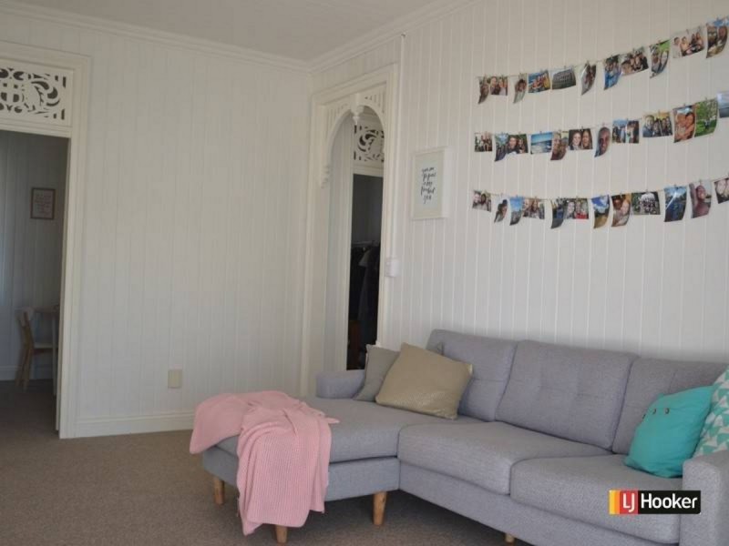 100A Hoskins Street, Sandgate QLD 4017