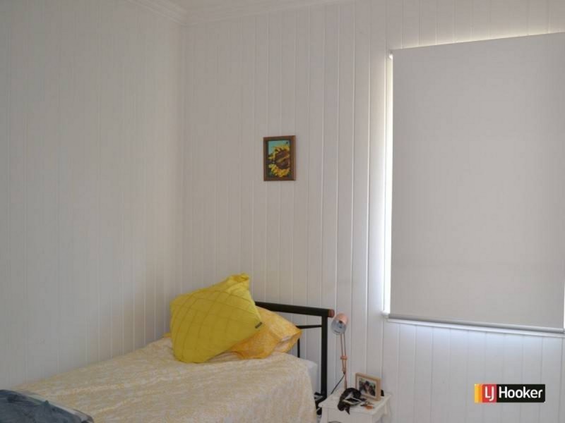 100A Hoskins Street, Sandgate QLD 4017