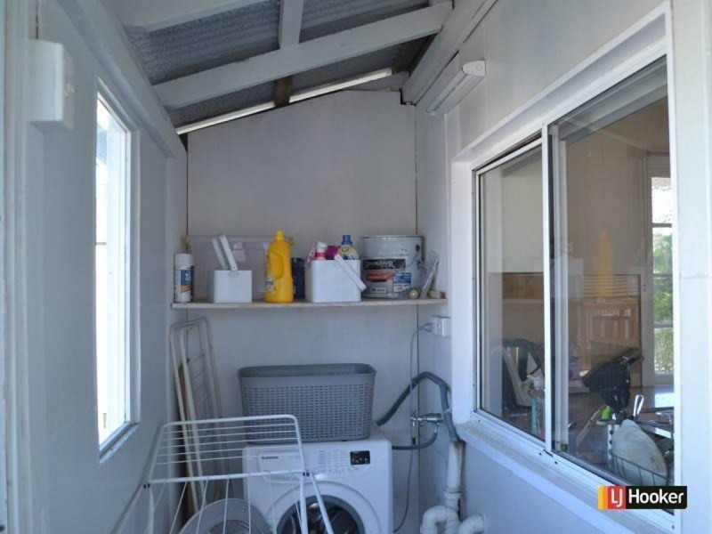 100A Hoskins Street, Sandgate QLD 4017