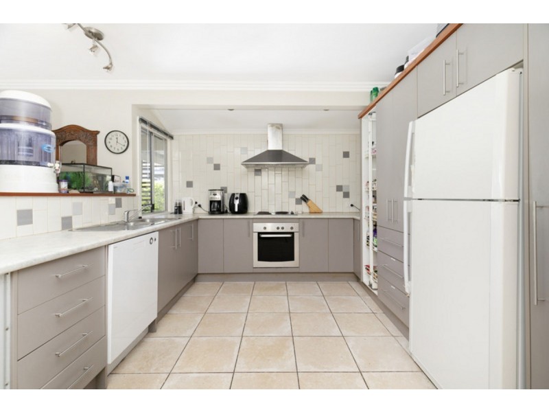 46 Rostrevor Road, Boondall QLD 4034