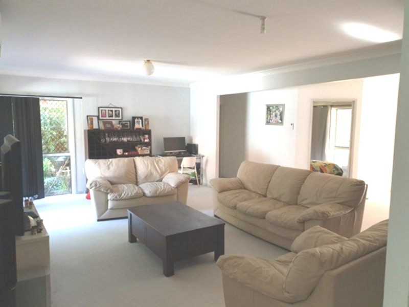 3 Parkview Place, Bridgeman Downs QLD 4035