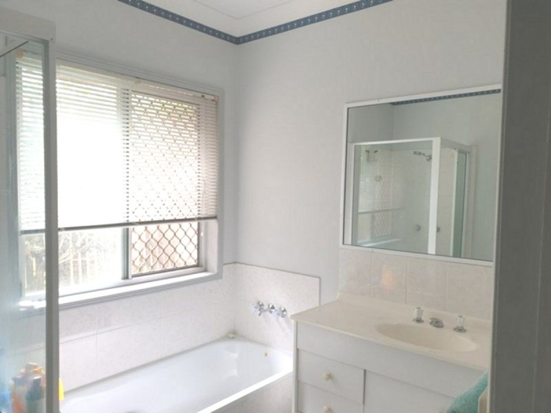 3 Parkview Place, Bridgeman Downs QLD 4035