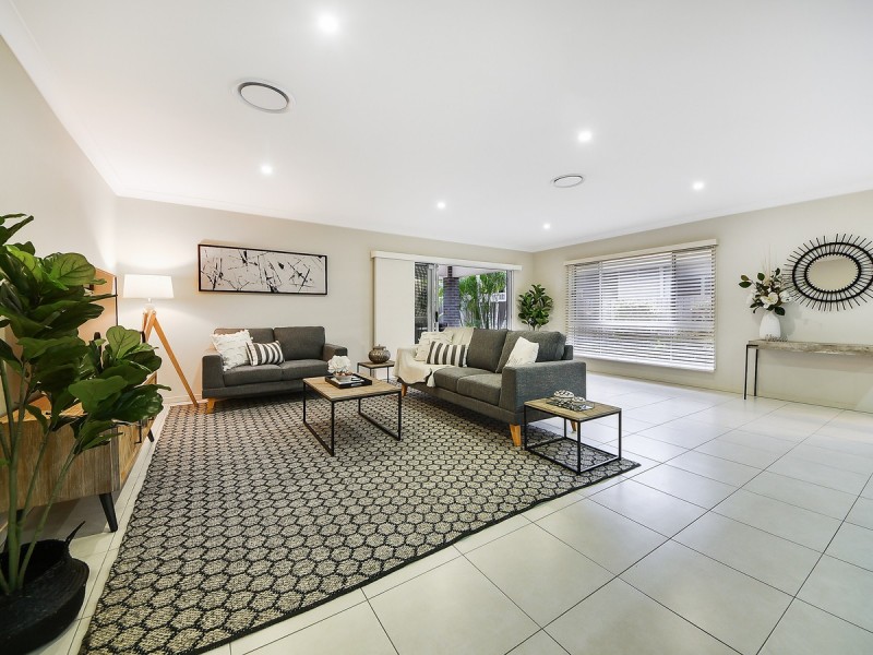 21 Azahar Street, Carseldine QLD 4034