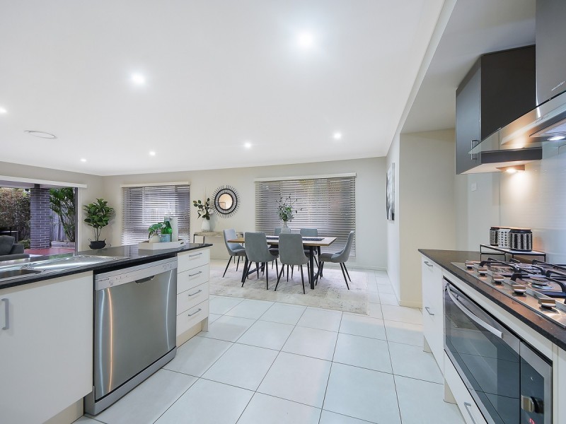 21 Azahar Street, Carseldine QLD 4034