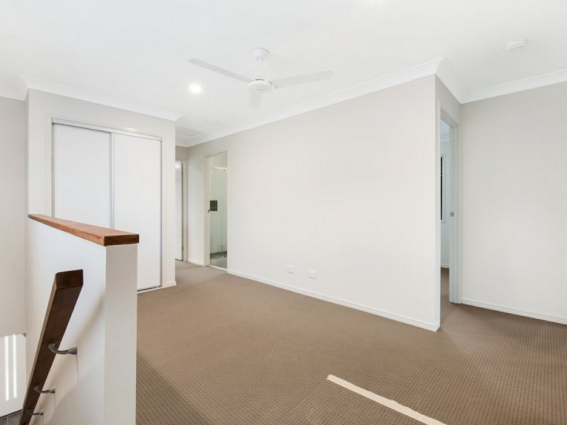 37 Brockman Drive, Upper Kedron QLD 4055