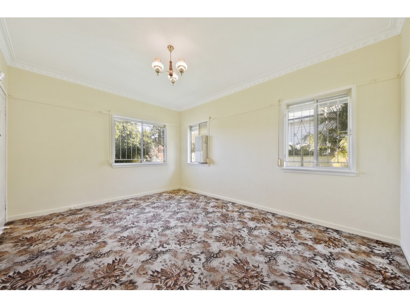 37 Mylne Street, Chermside QLD 4032