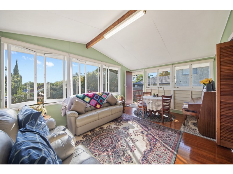 28 Windrest Avenue, Aspley QLD 4034