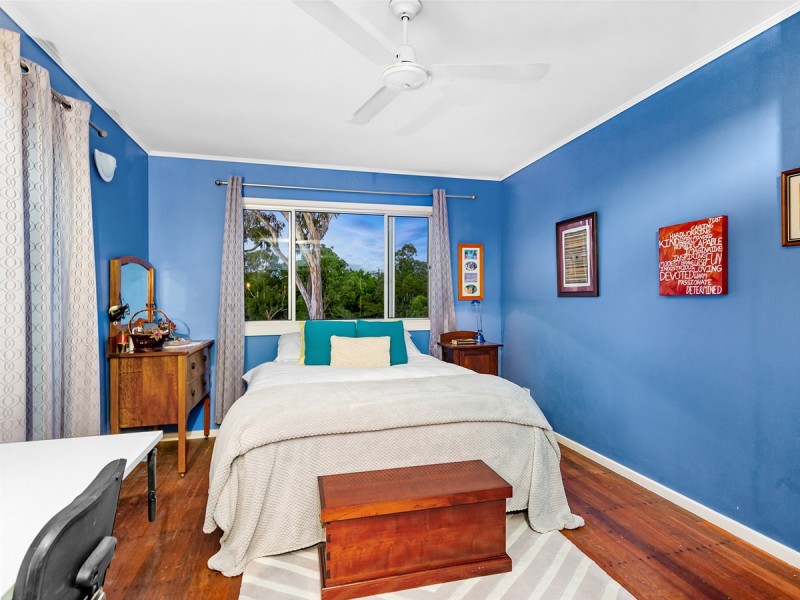 32 Knutsford Street, Chermside West QLD 4032