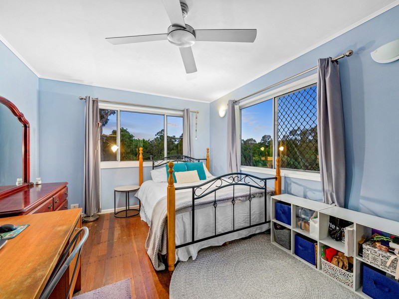 32 Knutsford Street, Chermside West QLD 4032