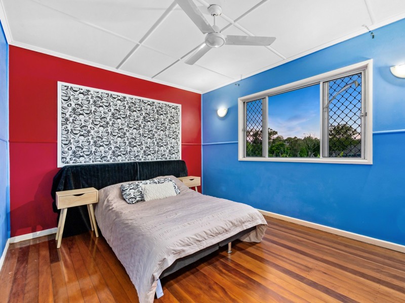 32 Knutsford Street, Chermside West QLD 4032