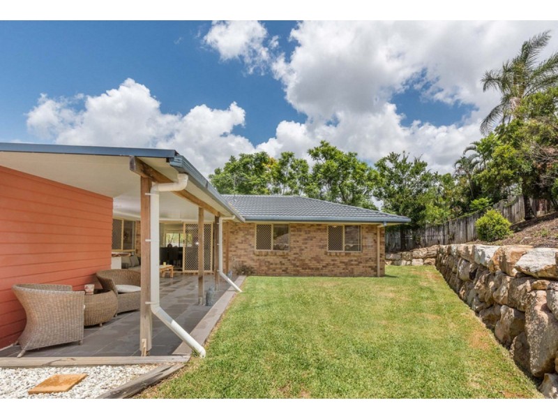 11 Selleck Close, Mcdowall QLD 4053