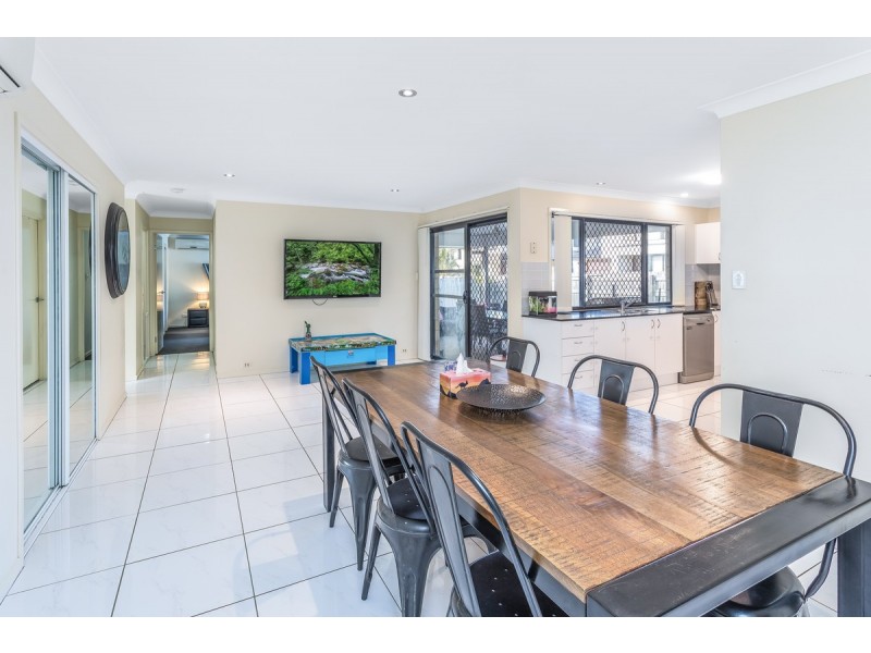 28 Pressland Street, Carseldine QLD 4034