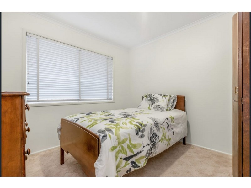 230 Randall Road, Wynnum West QLD 4178