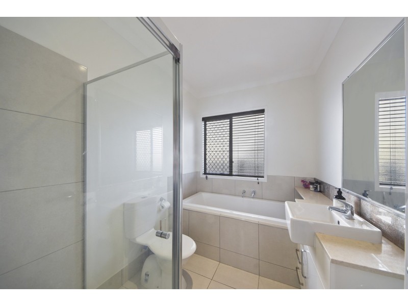 66 Mount Kaputar Avenue, Fitzgibbon QLD 4018