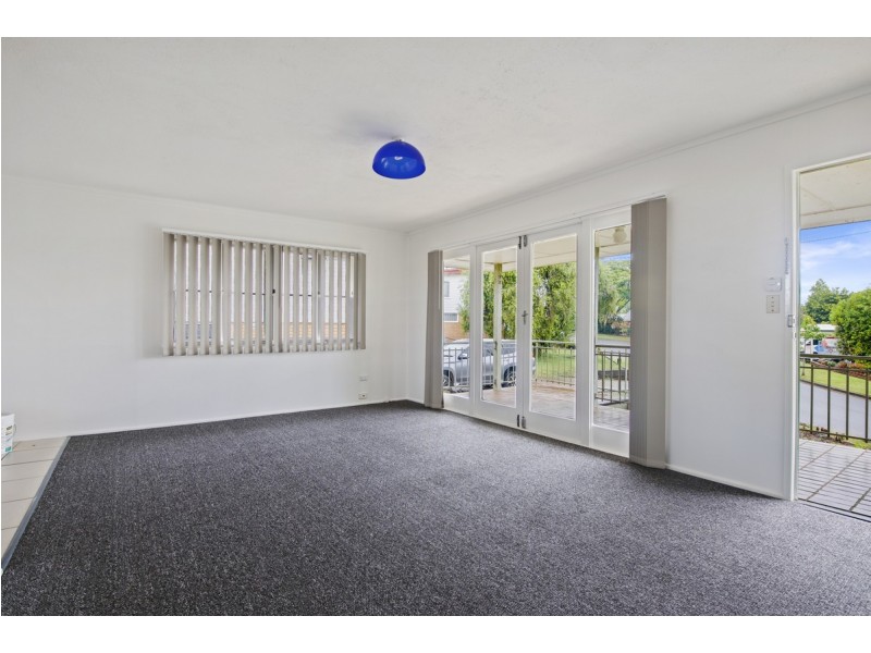 12 Lachlan Street, Nudgee QLD 4014