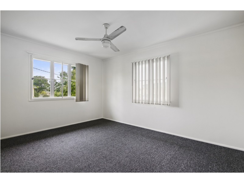 12 Lachlan Street, Nudgee QLD 4014