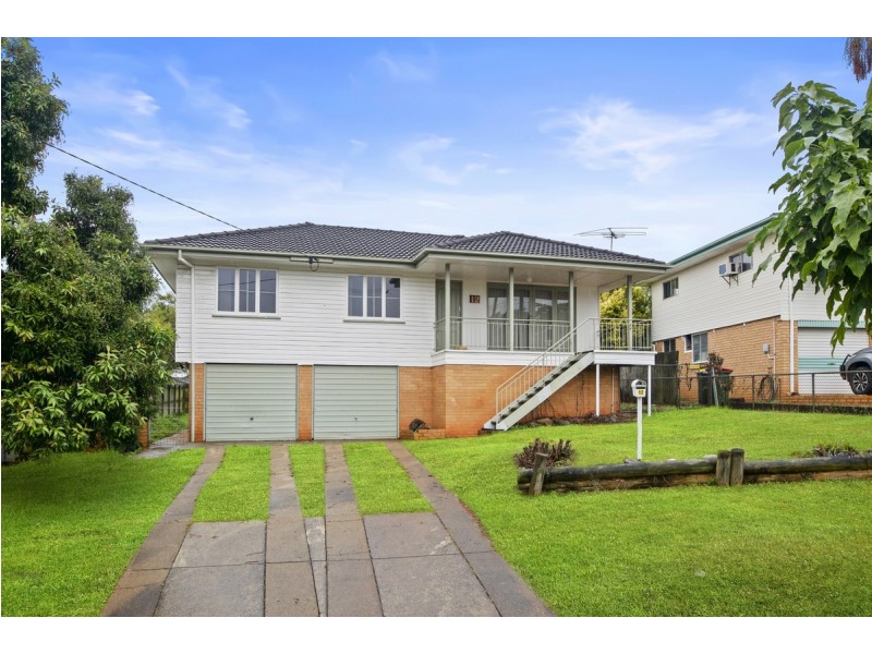 12 Lachlan Street, Nudgee QLD 4014