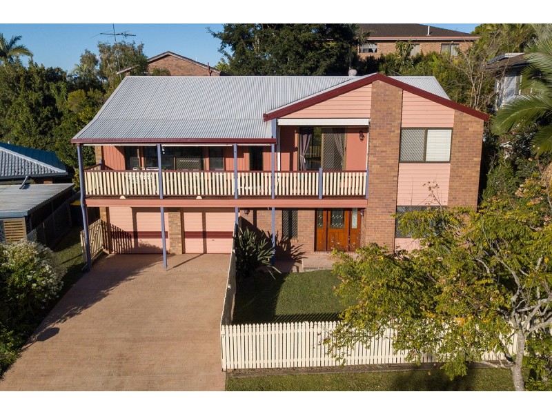 7 Leckmy Street, Ferny Grove QLD 4055