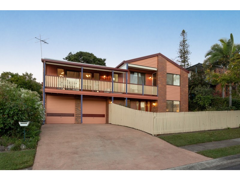 7 Leckmy Street, Ferny Grove QLD 4055