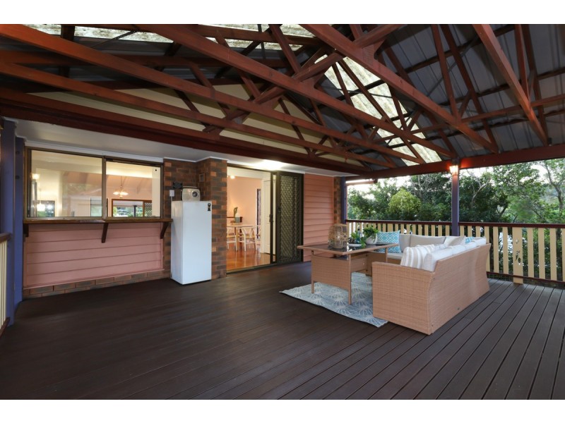 7 Leckmy Street, Ferny Grove QLD 4055
