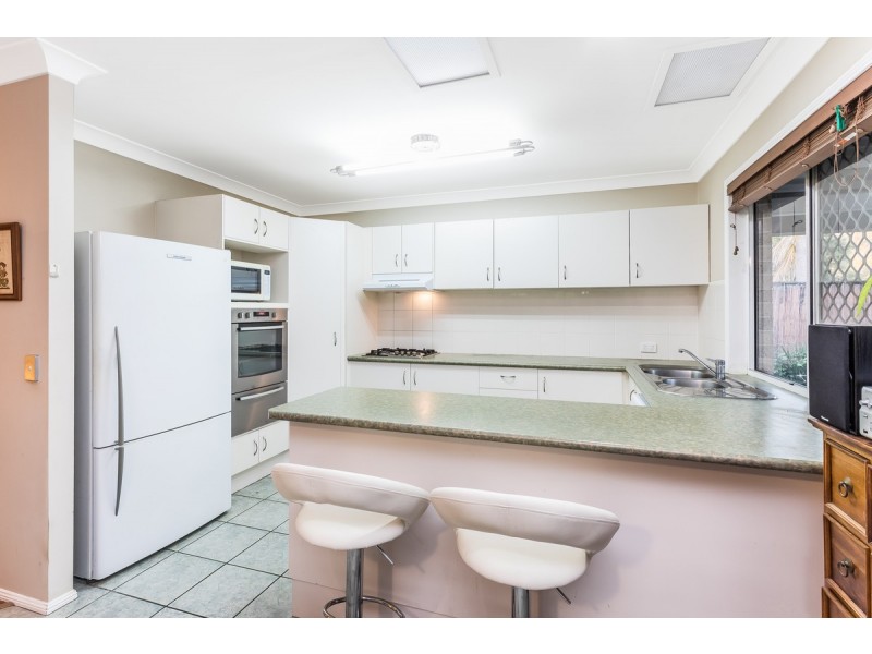 23 Azalea Crescent, Fitzgibbon QLD 4018