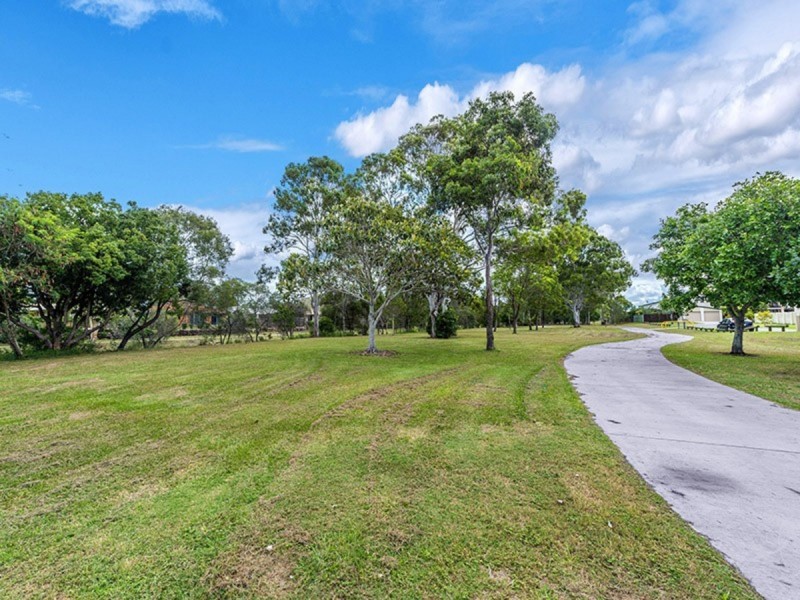 2/53 Lilly Pilly Crescent, Fitzgibbon QLD 4018
