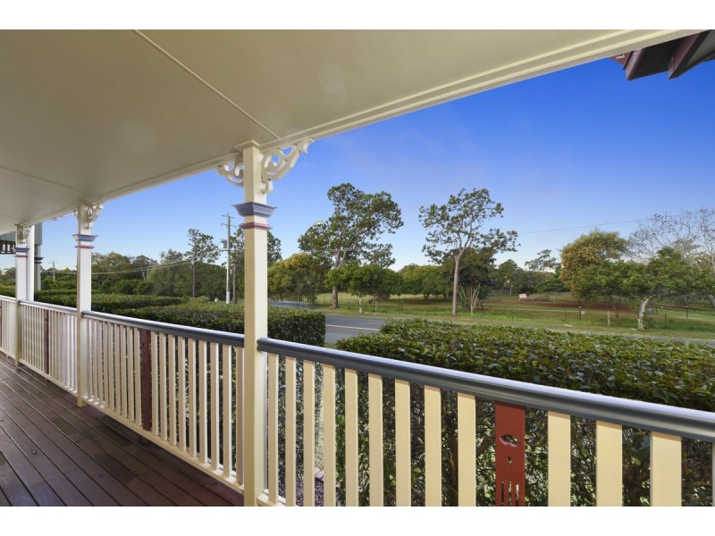 10 Ridley Road, Bridgeman Downs QLD 4035