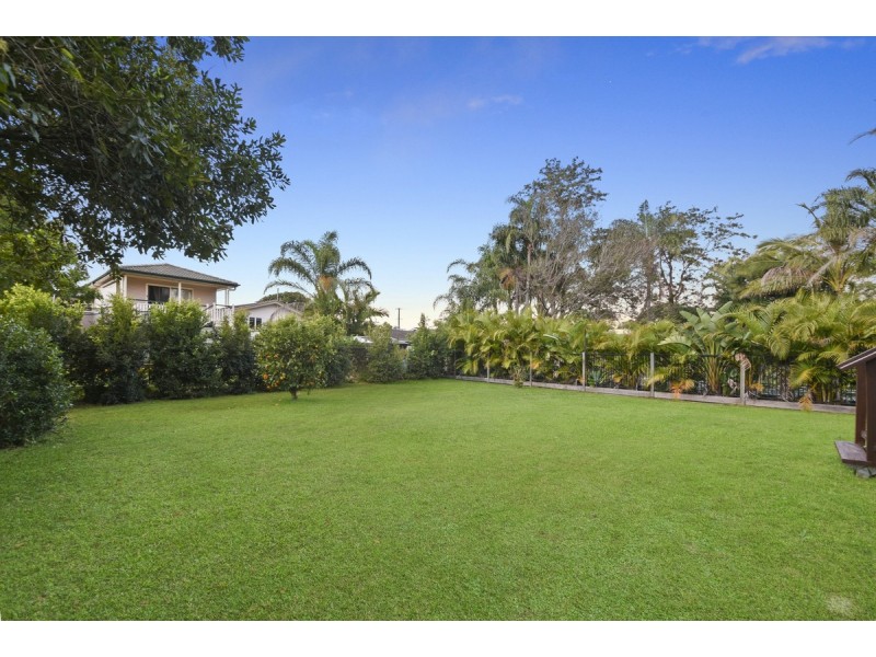 16 Caronga Street, Wavell Heights QLD 4012