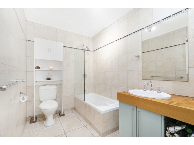 46 Rostrevor Road, Boondall QLD 4034