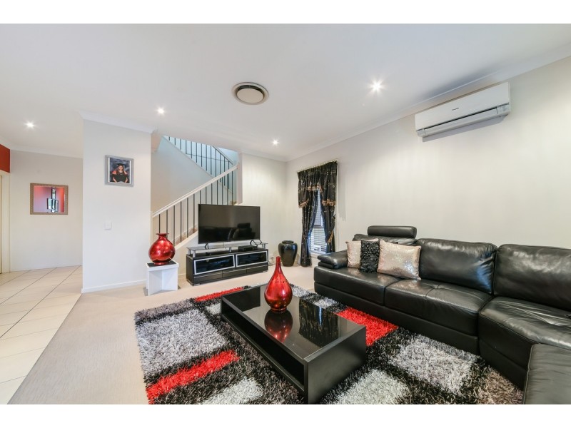 4 Pressland Street, Carseldine QLD 4034