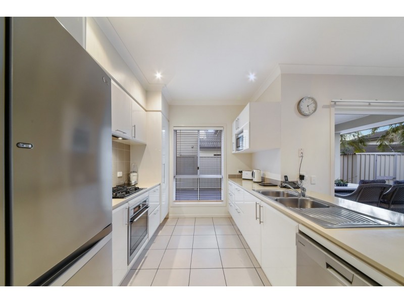 4 Pressland Street, Carseldine QLD 4034