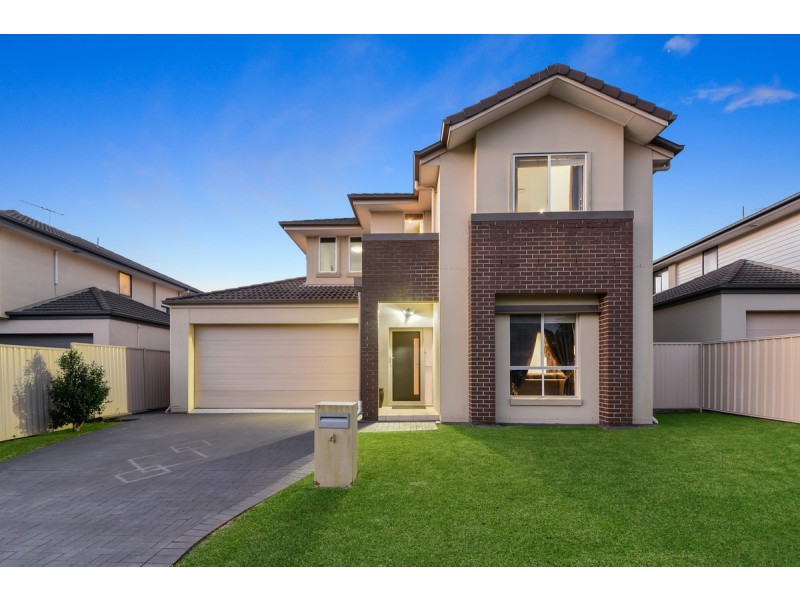 4 Pressland Street, Carseldine QLD 4034