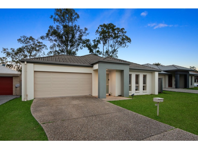 9 Gardenia Place, Bridgeman Downs QLD 4035
