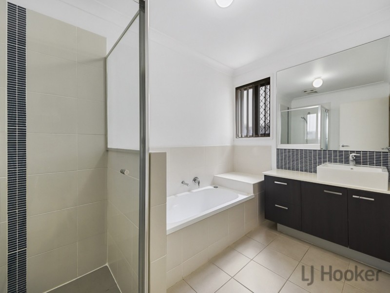 12 Churchill Circuit, Banyo QLD 4014