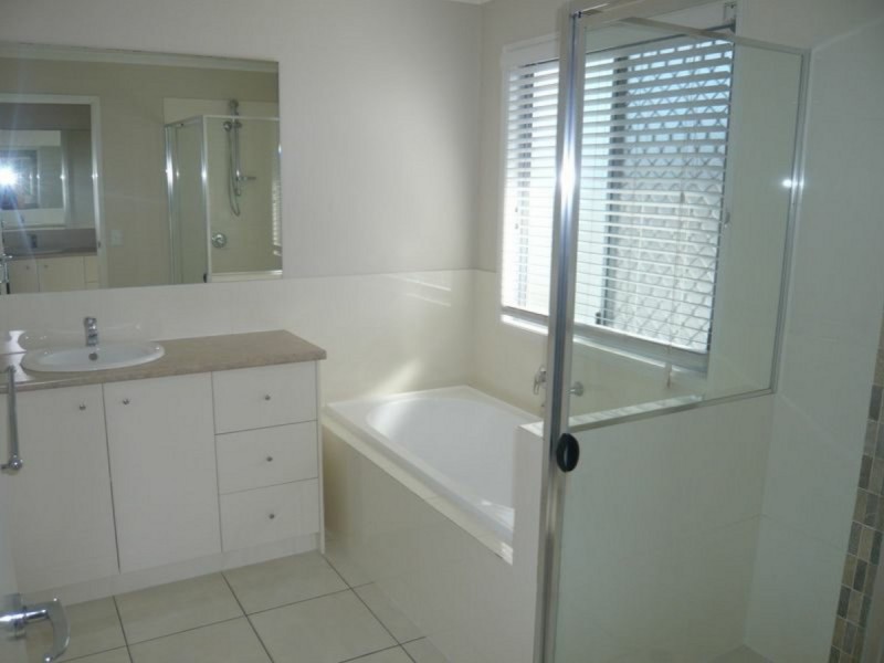 105 Glenholm Street, Mitchelton QLD 4053