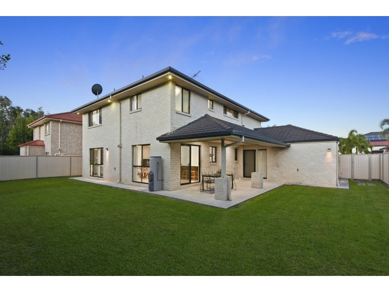 18 Crowcombe Place, Carseldine QLD 4034