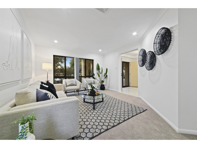 18 Crowcombe Place, Carseldine QLD 4034