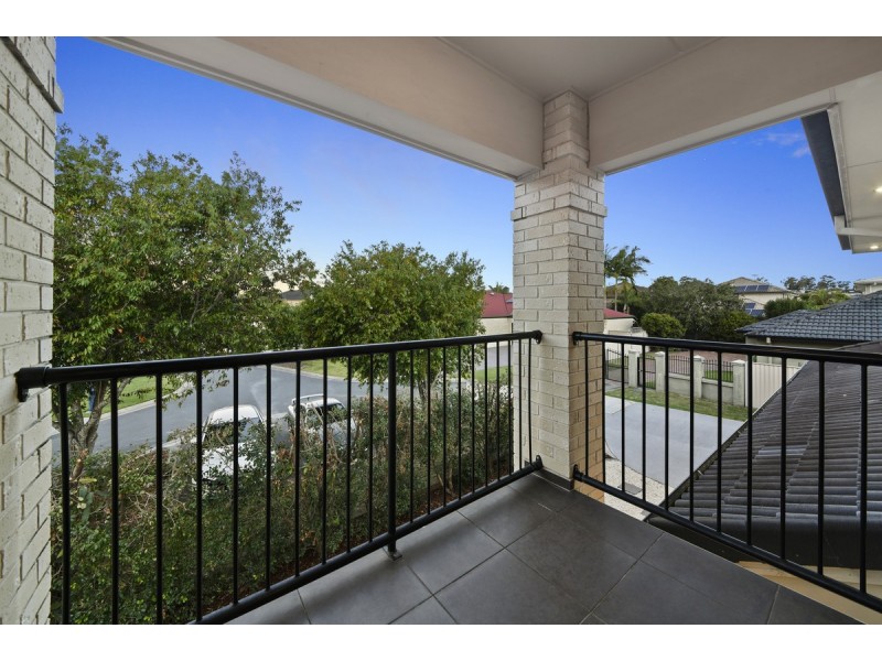 18 Crowcombe Place, Carseldine QLD 4034