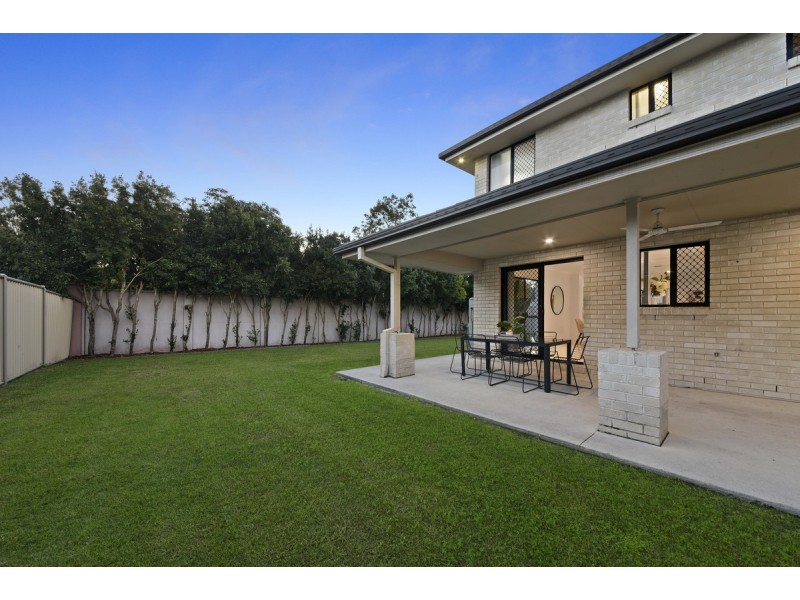 18 Crowcombe Place, Carseldine QLD 4034