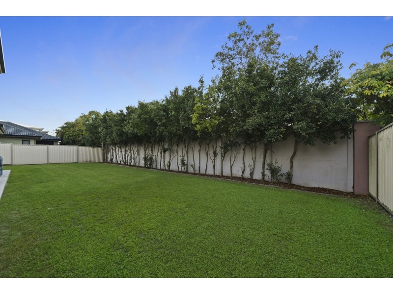 18 Crowcombe Place, Carseldine QLD 4034