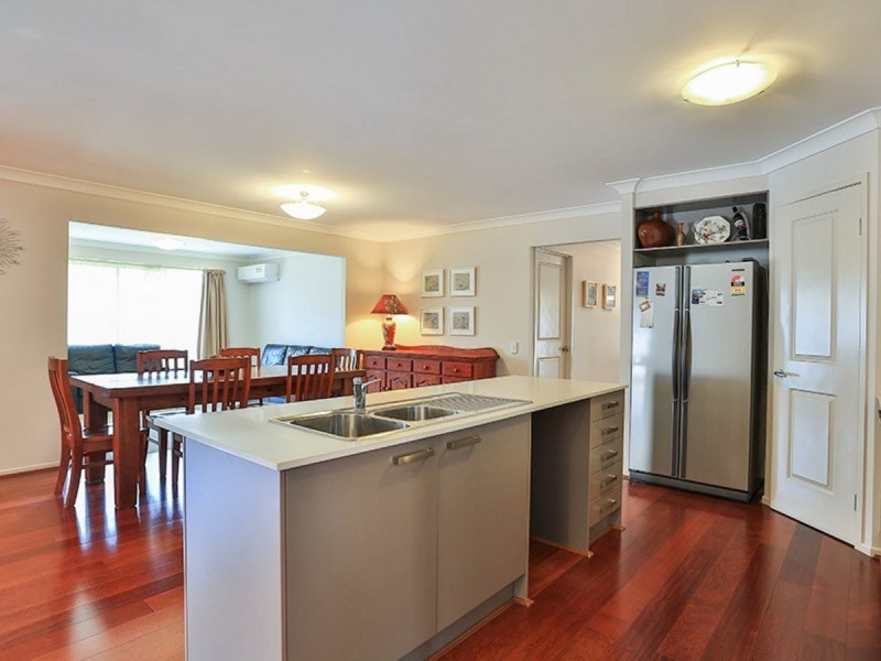 9 Highbridge Circuit, Carseldine QLD 4034