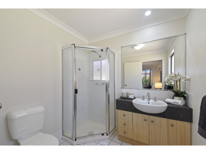 1/121 Albany Creek Road, Aspley QLD 4034