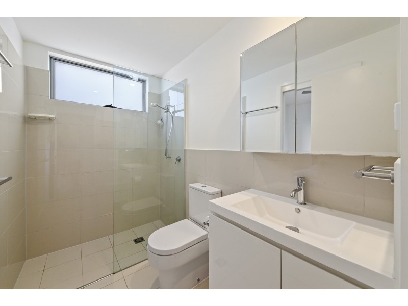 202/15 Ethel Street, Chermside QLD 4032