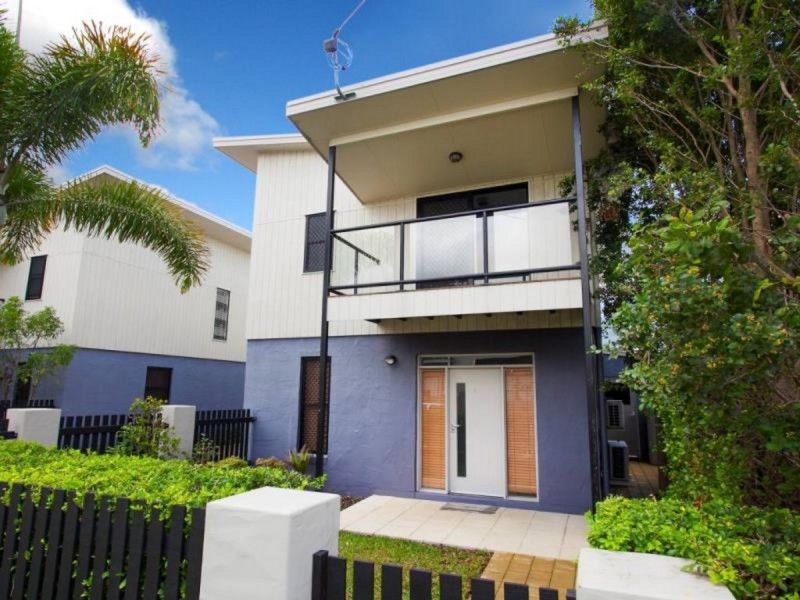 1/27 Latham Street, Chermside QLD 4032