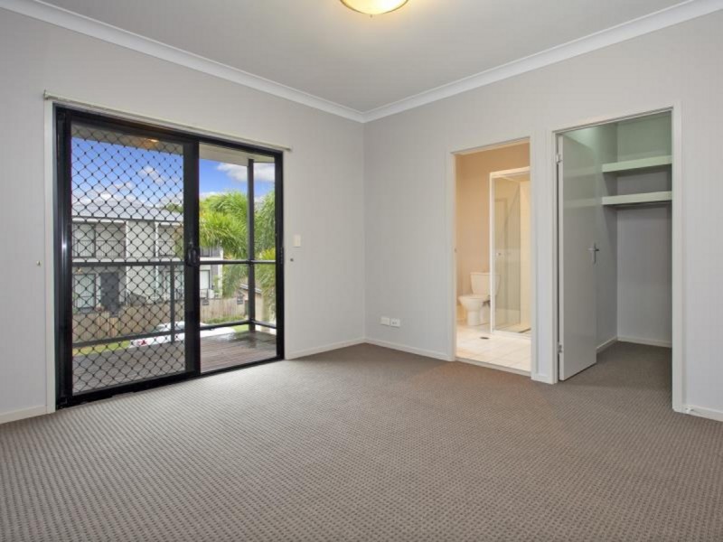 1/27 Latham Street, Chermside QLD 4032