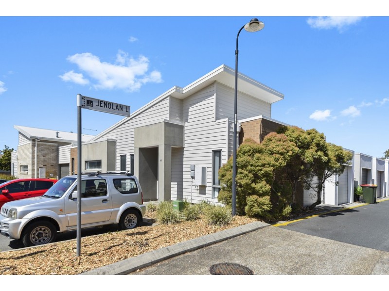 45 Jenolan Lane, Fitzgibbon QLD 4018